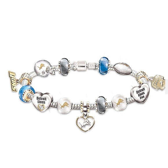NFL DETROIT LIONS PRE-LOVED BRACELET CHARM FROM THE BRADFORD EXCHANGE - Picture 17 of 17